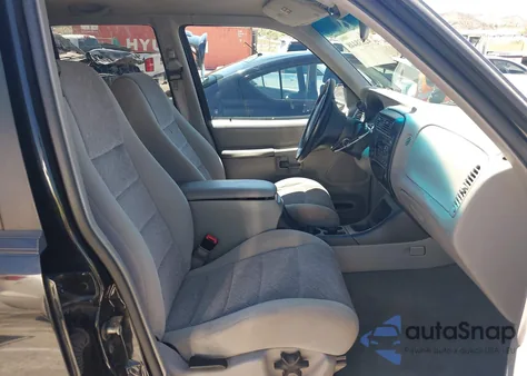 1999 Ford Explorer Eddie Bauer/Limited Edition/Xlt from USA, damaged, VIN 1FMZU32EXXZB78859